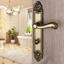 2 poignées de porte sur plaque LOUIS XV, Verrou condamnation pour salle de bain, Finition zamak doré patiné, Entraxe standard 195 mm