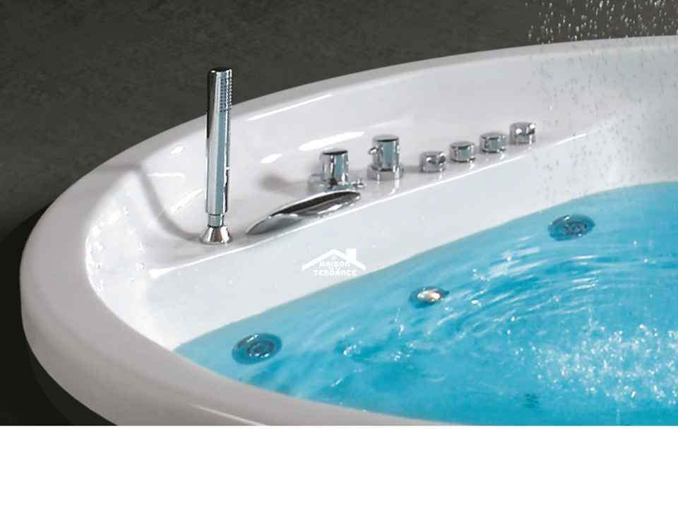Baignoire en acrylique lucite ronde miami 180x180x49 cm avec robinetterie - Clicktofournisseur.com