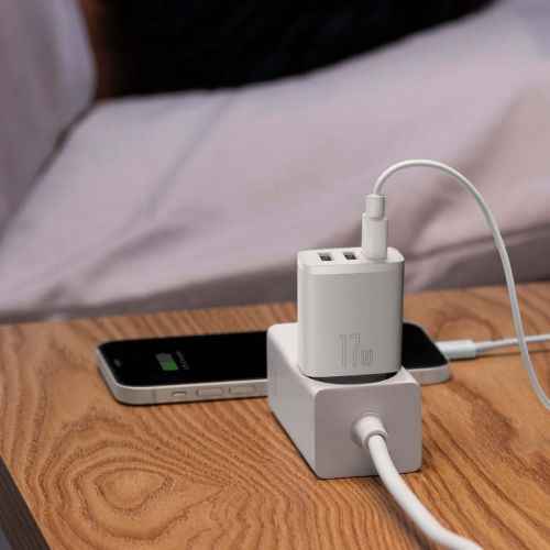 Baseus Compact Wall Charger 3 x USB / 17w
