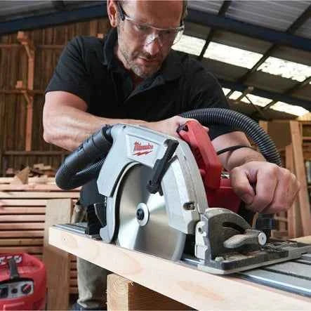 Scie circulaire ⌀235 mm compatible rail de guidage - Milwaukee - CS 85 CBE