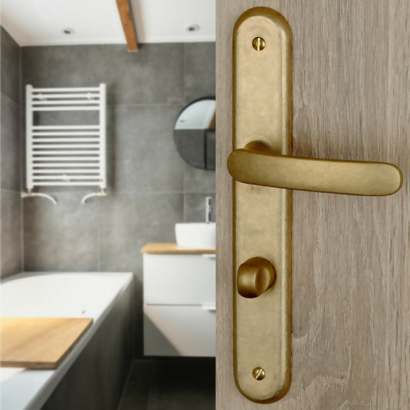 2 poignées de porte sur plaque VINTAGE, Verrou condamnation pour salle de bain/WC, Finition laiton brut laqué mat, Entraxe stand 195 mm