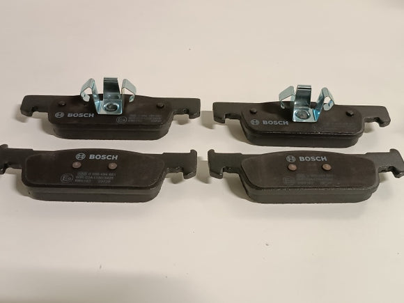 Ecost customer return Bosch BP1506 Brake Pads  Front Axle  ECER90 Certification  Four Brake Pads per