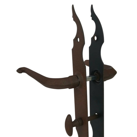 2 poignées de porte sur plaque CELTIQUE, Verrou de condamnation pour salle de bain/WC, Finition acier aspect fer forgé rouille, Entraxe standard 195 mm