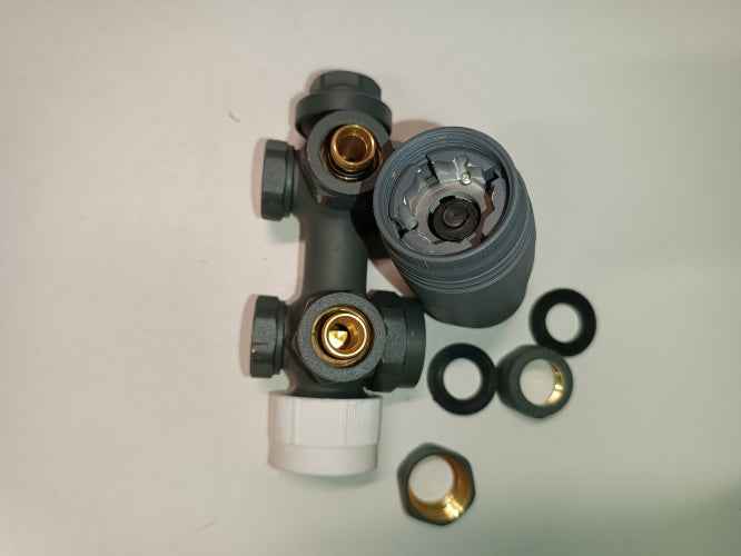 Ecost customer return WITENNOCK Multiblock Set for Radiators, Centre Connection, Fitting, Hub Dista