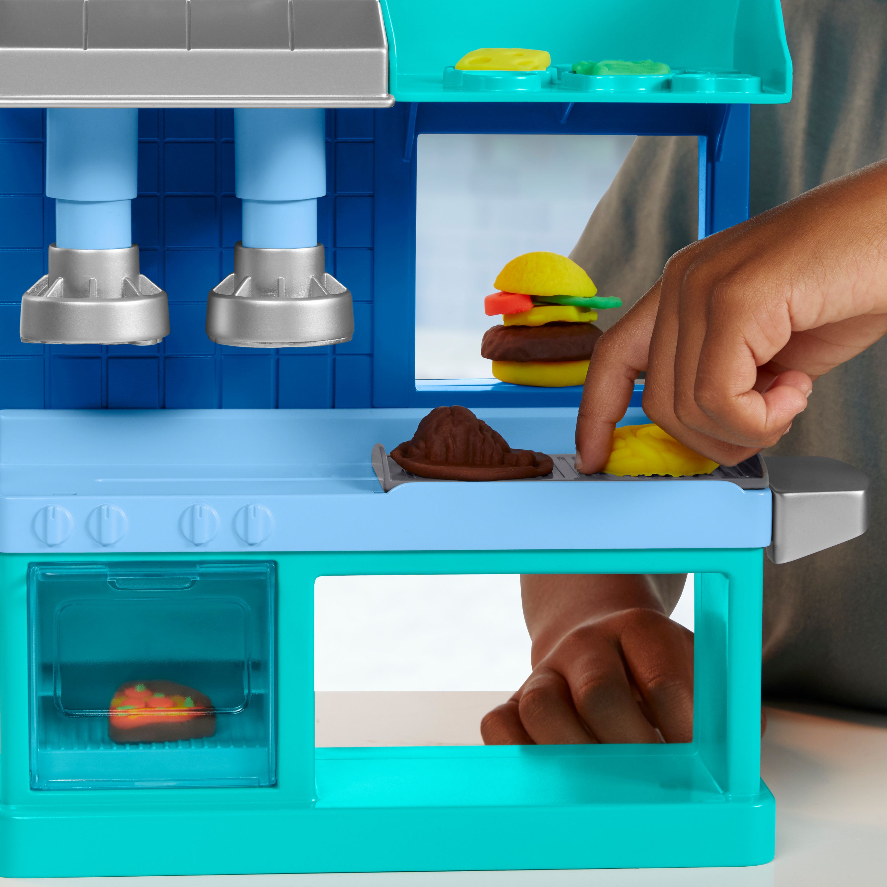 Play-doh playset restaurant de chefs occupés
