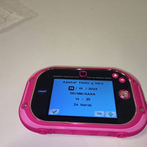 Ecost Customer Return VTech Kidizoom Touch 5.0 Children's digital camera pink Spanish version