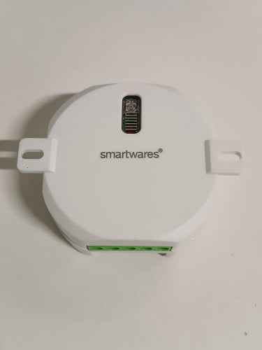 Ecost customer return Smartwares SH499559 Radio BuiltIn Switch Set for Roller Shutters 3 Pieces Pl