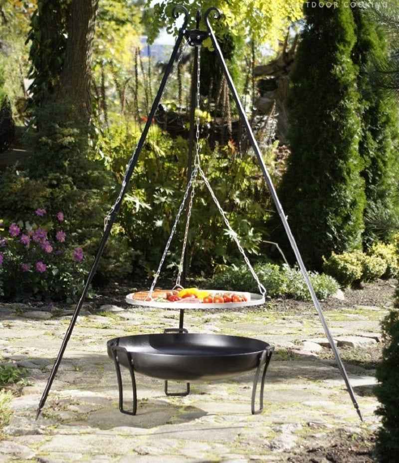 Grille barbecue Ø 50 cm sur trépied + Brasero PAN Ø 70 cm clicktofournisseur.com