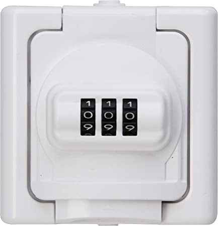 Ecost customer return Kopp BlueElectric 109802008 SurfaceMounted Wet Room Protective Contact Socket