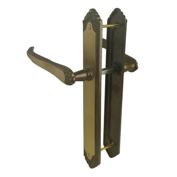 2 poignées de porte sur plaque ISABELLA, Sans trou pour pièce à vivre, Finition laiton patiné, Entraxe standard 195 mm