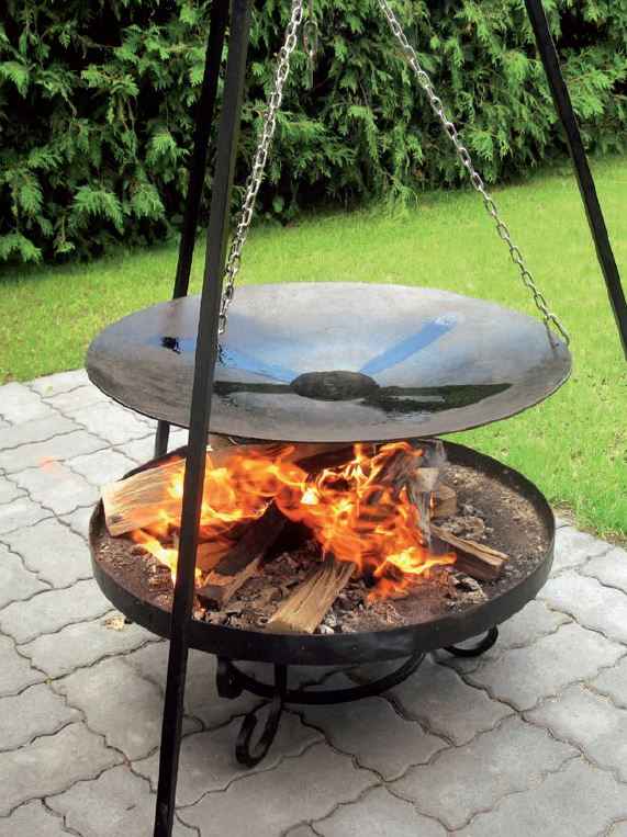 La poêle, le WOK à feu de camp spécial brasero sur trépied Ø 33 cm + Brasero MALTA 60 cm clicktofournisseur.com