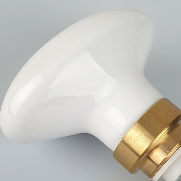 2 boutons de porte style Classique Chic en Porcelaine blanc avec Embase dorée, Carré 6 et 7 mm, modèle OLIVE