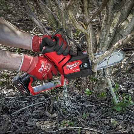 Élagueuse HATCHET™ 15 cm M12 FUEL™ - Milwaukee - M12 FHS-602X