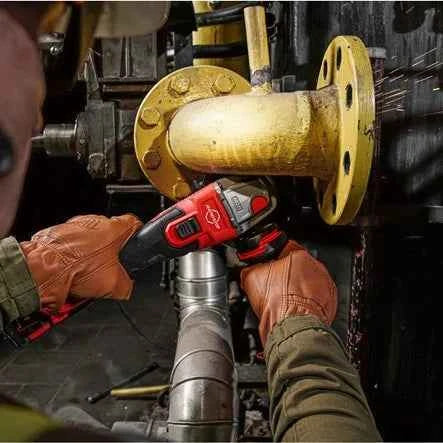 M18 FUEL™ Meuleuse d'angle 125 mm avec interrupteur coulissant et frein - Milwaukee - M18 FSAG125XB-502X