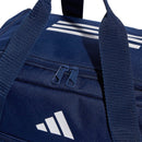 Petit sac de sport adidas tiro league bleu marine ib8659
