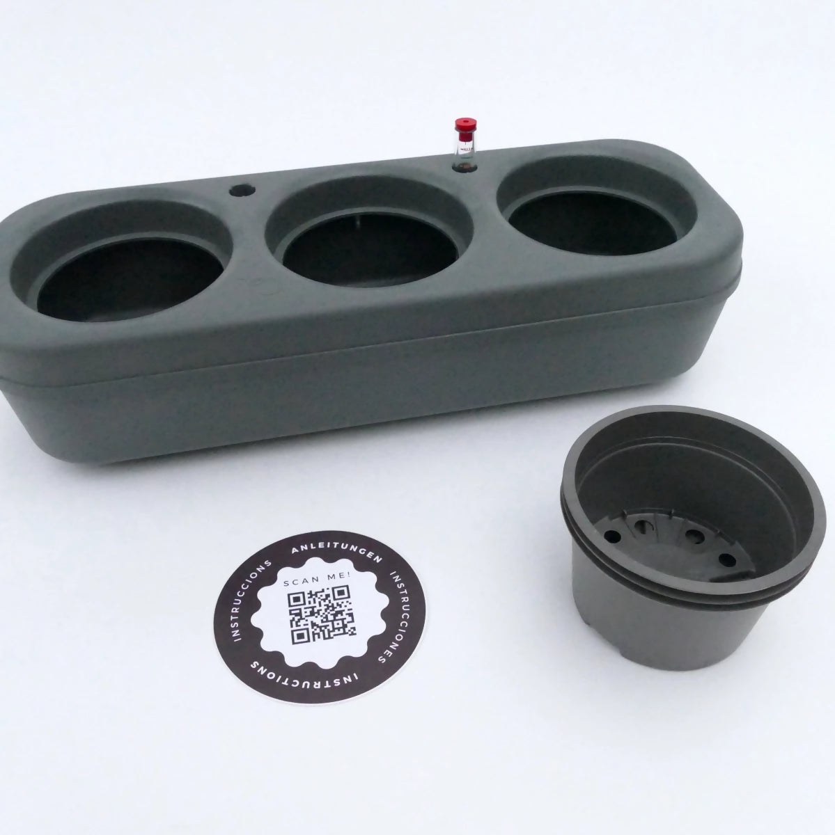 Triple semi-hydroponic urban vegetable garden kit - Gray 