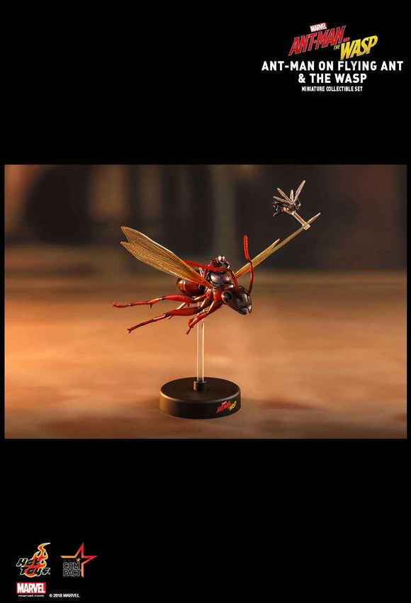 Figurine Hot Toys MMSC004 - Marvel Comics - Ant-Man And The Wasp - Ant-Man On Flying Ant & The Wasp
