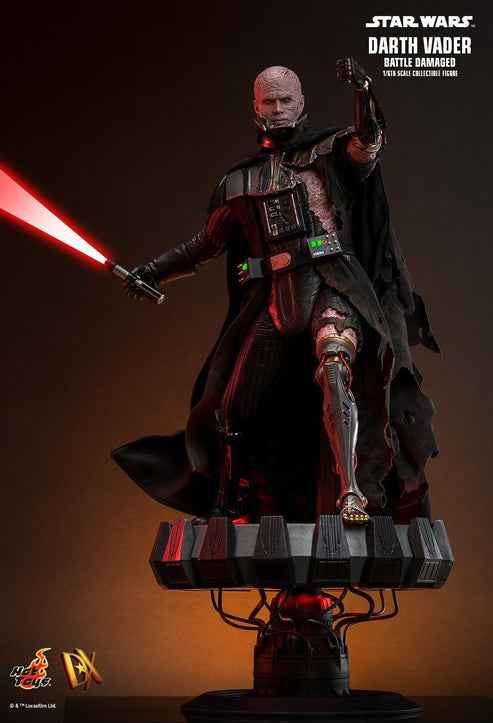 Figurine Hot Toys DX44B - Star Wars - Darth Vader Battle Damaged
