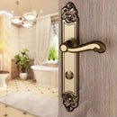 2 poignées de porte sur plaque LOUIS XV, Verrou condamnation pour salle de bain, Finition zamak doré patiné, Entraxe standard 195 mm