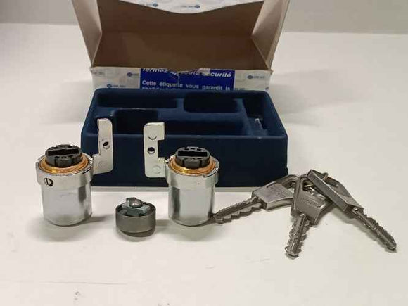 Ecost customer return Bricard 811900 Cylinder Lock Round Ball 39.5 cm Double Chrome