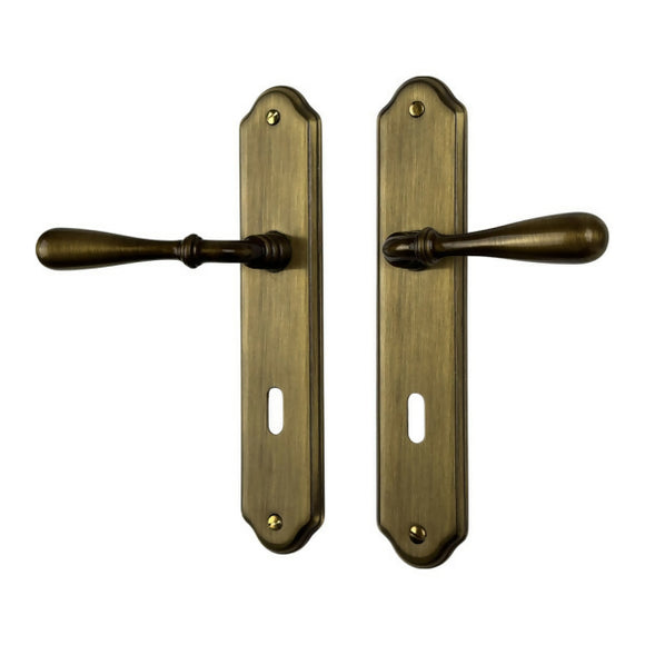 2 poignées de porte sur plaque CARINA, Entrée de clé pour chambre, Finition laiton patiné, Entraxe 195 mm