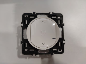 Ecost customer return Legrand  Switch for wired roller shutters for Céliane with Netatmo Connected i