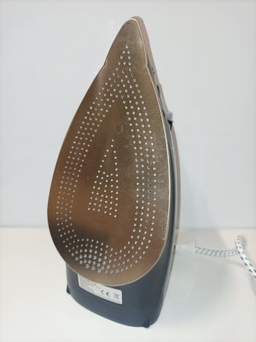 Ecost Customer Return, Rowenta DW 4320 D1 Dry  Steam iron Microsteam 300 Laser 2500 W Blue