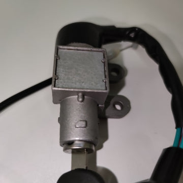 Ecost customer return KIMISS 1 Set 5Pin Connector 2 Keys Ignition Lock Key Lock Fuel Cap Set for Gy6