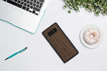 Coque pour smartphone man&wood galaxy note 8 koala noir