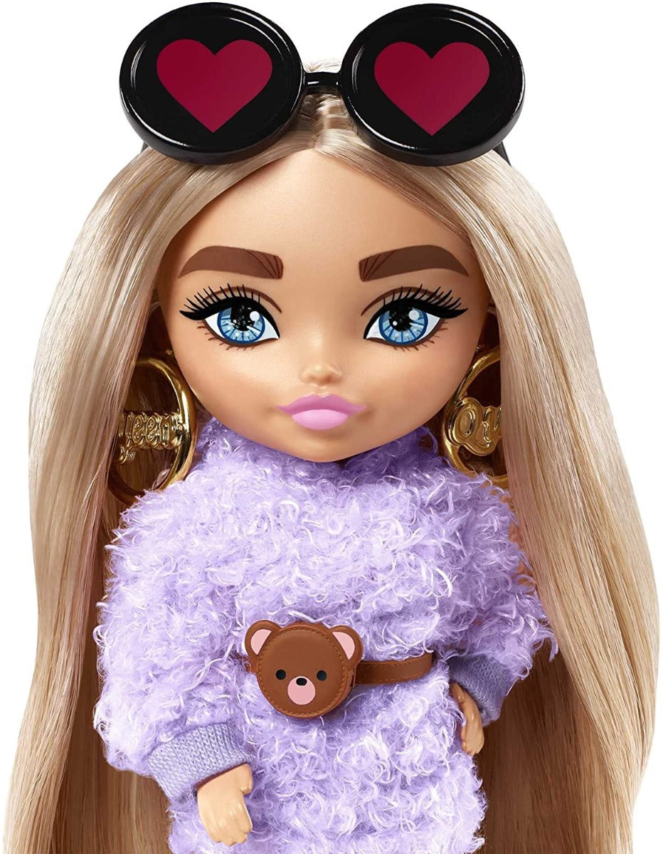 Poupée barbie® extra mini avec manteau de fourrure violet