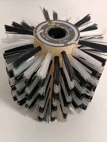 Ecost customer return Fartools 110889 Plastic Renovator Brush