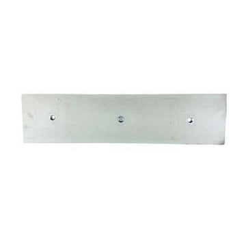 Rubber Pitchers Plate with 3 Ground Spikes