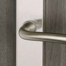 2 poignées de porte sur plaque RHAPSODIE, Trou de cylindre - entrée - bureau - service, Finition zamak nickel mat, Entraxe standard 195 mm