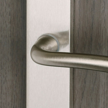 2 poignées de porte sur plaque RHAPSODIE, Entrée de clé pour chambre, Finition zamak nickel mat, Entraxe standard 195 mm - 0