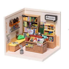 Miniature DIY Plastic Superstore - 0