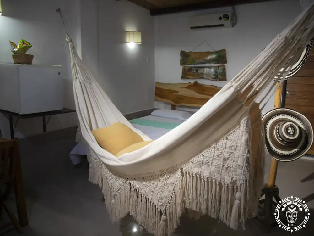 Hamac l macramé ecru