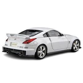 Aoshima Nissan Z33 FairladyZ Nismo '07 1/24 Scale Model - 0