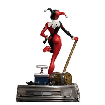 Batman: The Animated Series Harley Quinn 1:10 Scale Statue - 0
