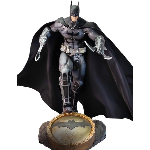 Batman: Arkham Origins Batman 2.0 Deluxe Statue