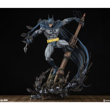 Batman Premium Format 1:4 Scale Statue - 0