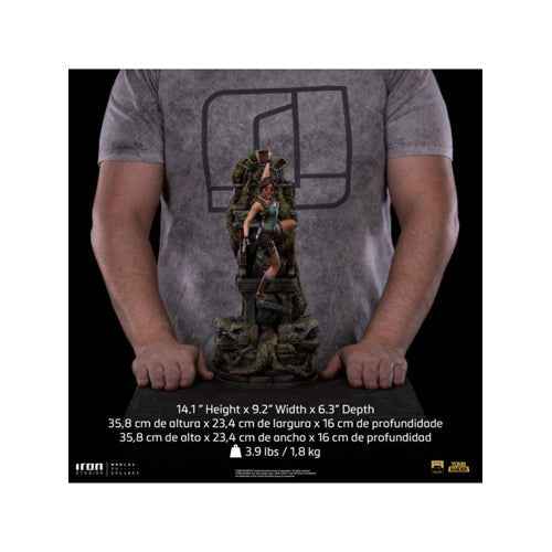Tomb Raider Lara Croft Deluxe 1:10 Scale Statue