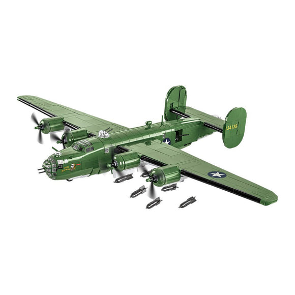 World War 2 Consolidated B-24D Liberator (1413 Piece Kit)