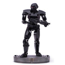 Star Wars The Mandalorian Dark Trooper 110 Scale Statue-1