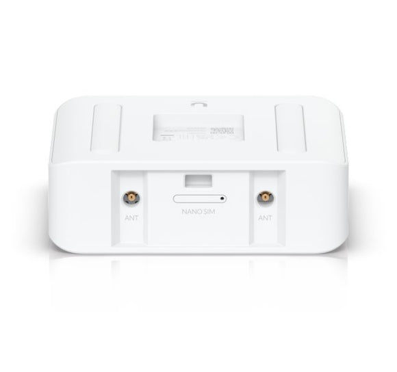 Ubiquiti Mobile Router - LTE router, Wi-Fi 2,4 GHz, krytí IP66, GPS, PoE In, PoE Out, 802.3af/at