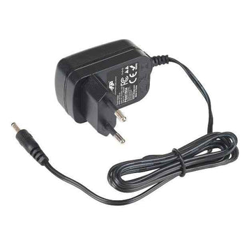 Zasilacz 5V/2A 10W AK-TB-34 3.5X1.35mm Sieciowy uniwersalny