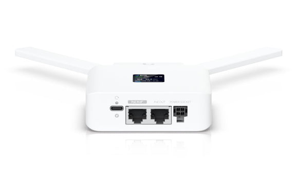 Ubiquiti Mobile Router - LTE router, Wi-Fi 2,4 GHz, krytí IP66, GPS, PoE In, PoE Out, 802.3af/at