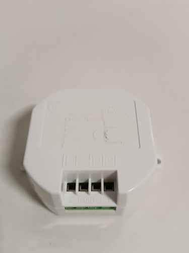 Ecost customer return Smartwares Plug Connect Home Kit for Wireless Lighting up to 1000 Watt Moun