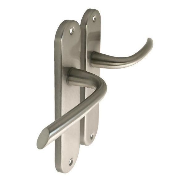 2 poignées de porte sur plaque RHAPSODIE, Sans trou pour pièce à vivre, Finition zamak nickel mat, Entraxe 165 mm
