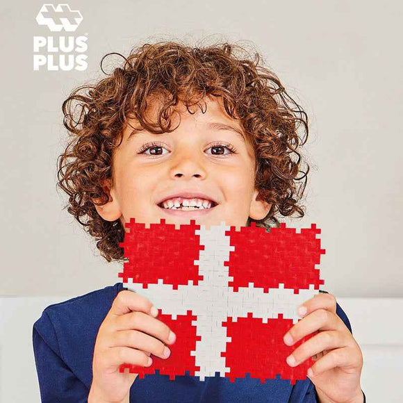 Plus-Plus Learn to Build Flags of the World Building Blocks 700pcs