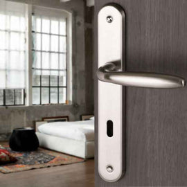 2 poignées de porte sur plaque BRISTOL, Entrée de clé pour chambre, Finition aluminium nickel mat, Entraxe standard 195 mm